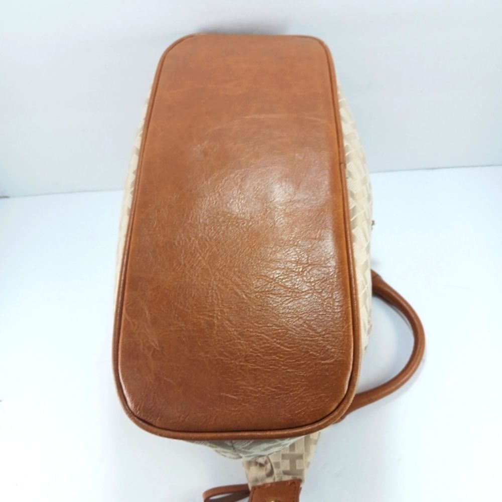 Tommy Hilfiger Beige Signature Logo Handbag Purse Satchel Top Canvas Exterior... - Picture 11 of 16